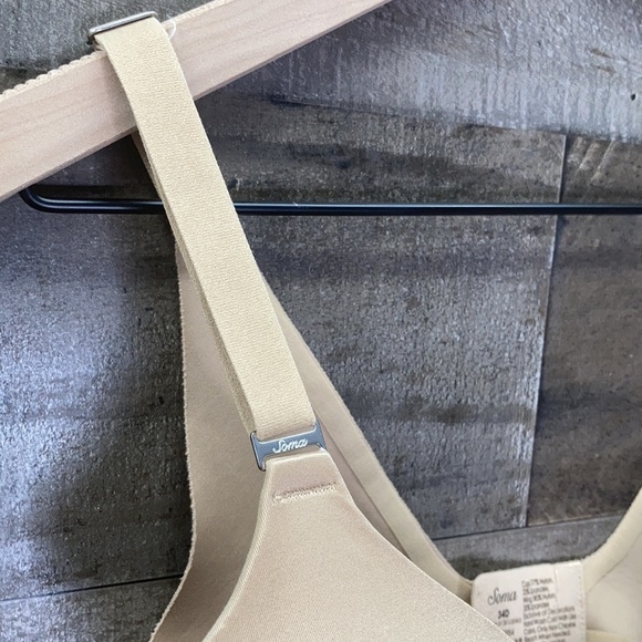 Soma Vanishing Back Wireless Bra - Picture 6 of 9